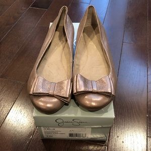 Jessica Simpson Gold Flats